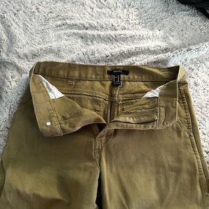 green cargo pants